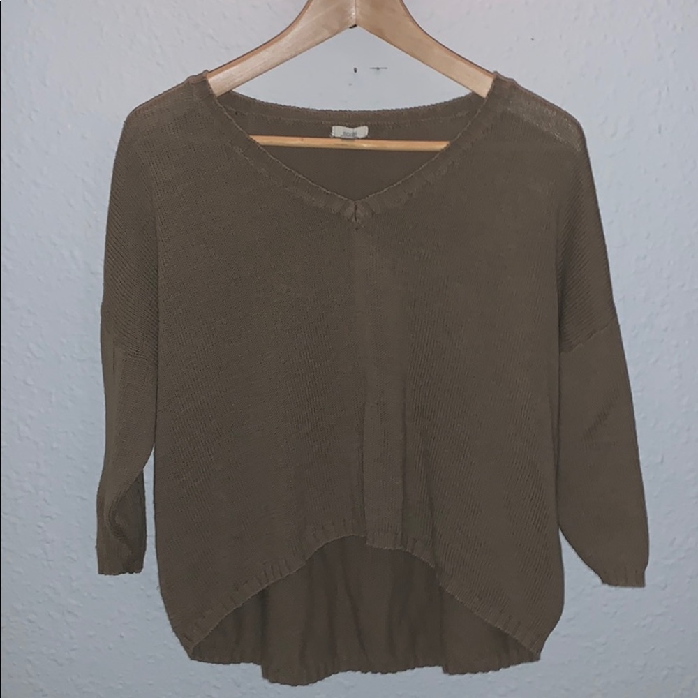 Uo top